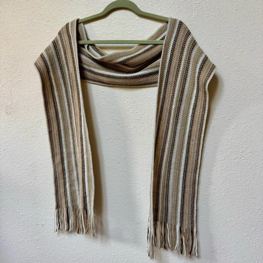 Cozy striped brown scarf